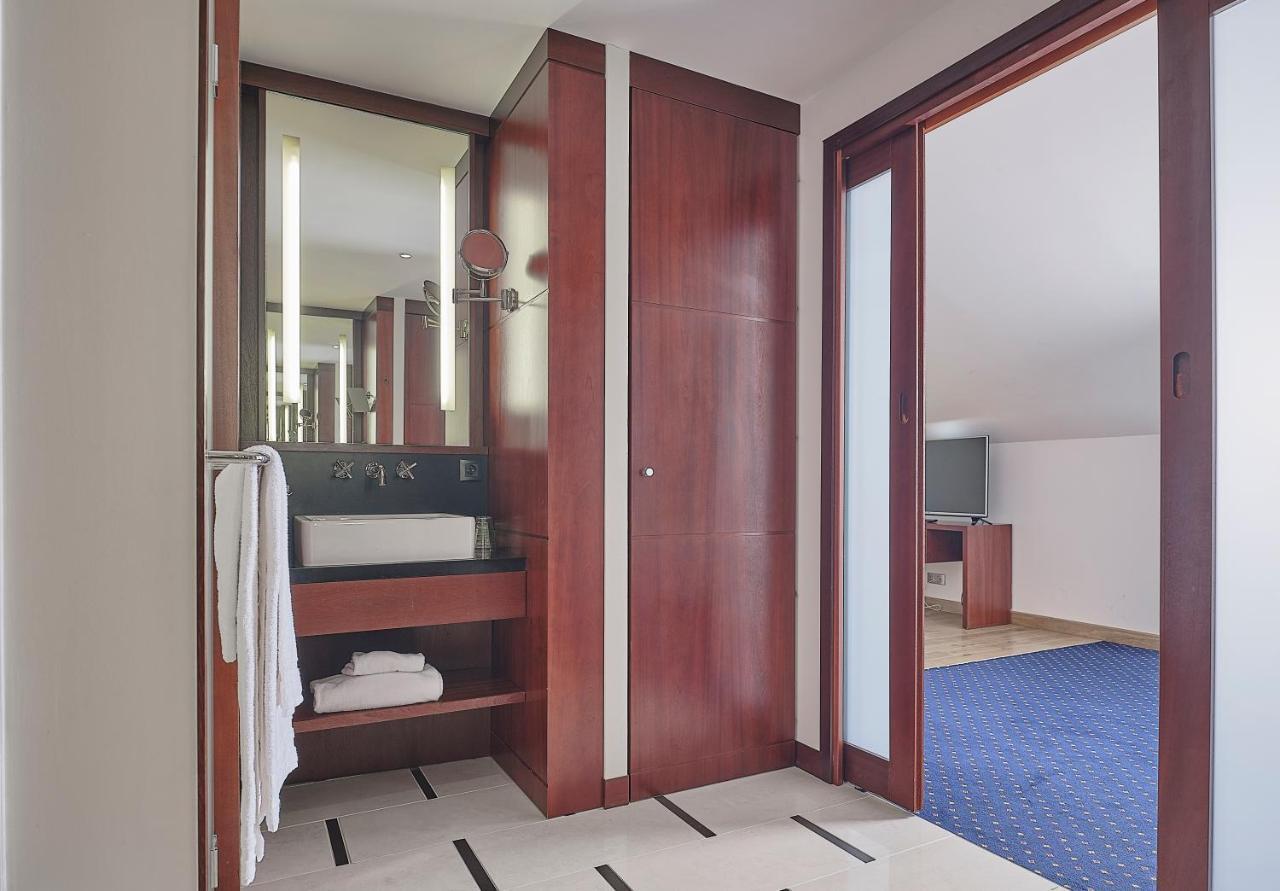 Le Mauritia Hotel Et Spa Pornic Ngoại thất bức ảnh