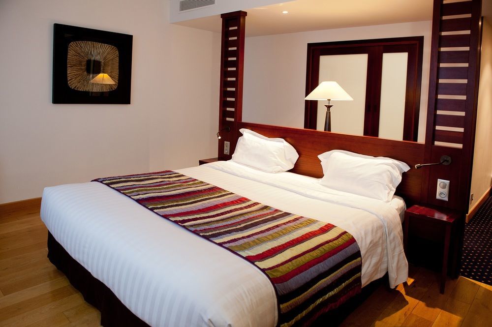 Le Mauritia Hotel Et Spa Pornic Ngoại thất bức ảnh